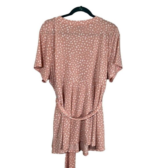 Torrid Top Women 3X Pink Crepe Wrap Peplum Feminine Ballerina Neutral Summer 80s - Picture 10 of 13